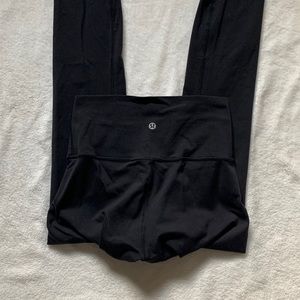 Black Lululemon 28” Leggings